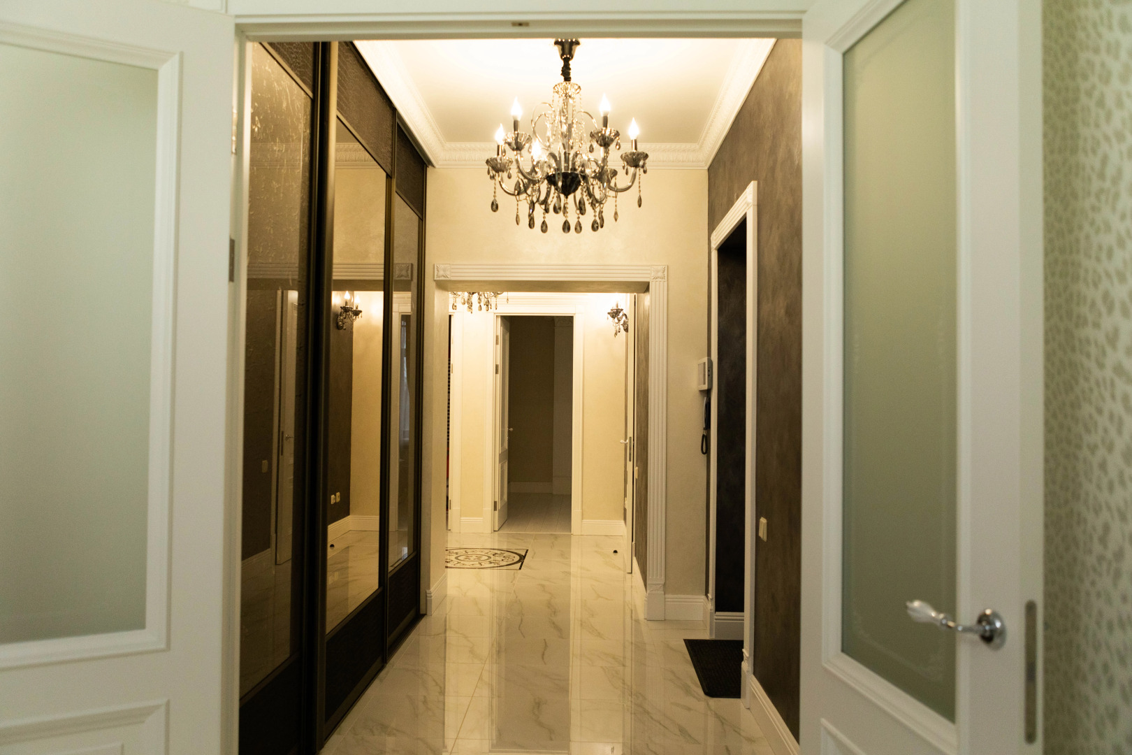 Апартаменты на улице Вокзальной 7