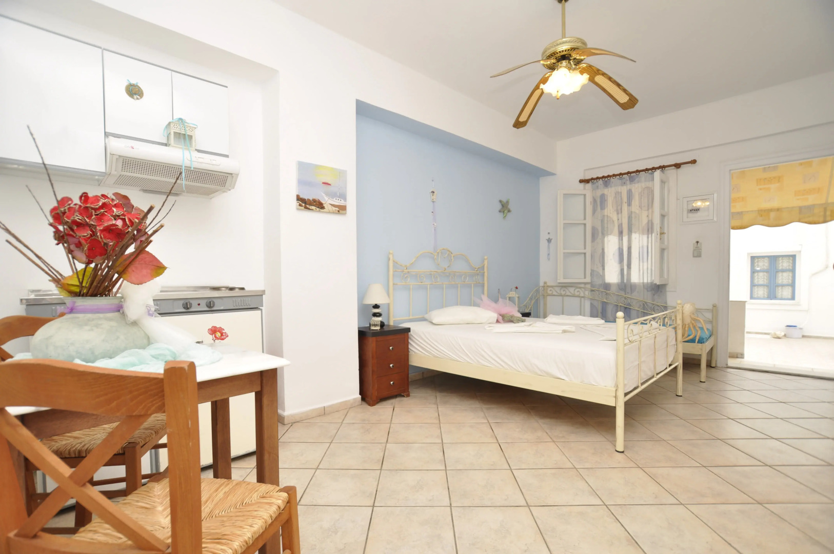 Апартаменты Manos