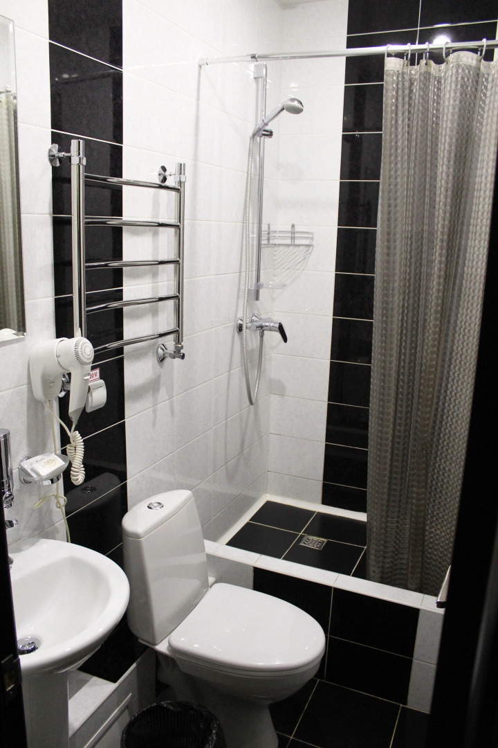 Отель Корона