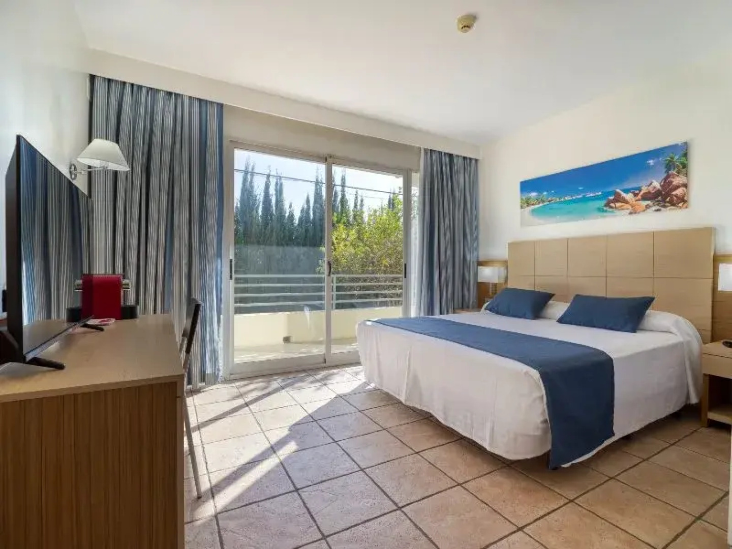 Отель Hospedium Hotel Abril