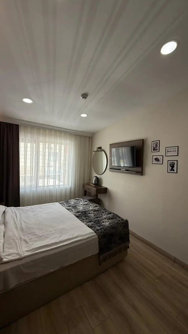 Отель Han Suite
