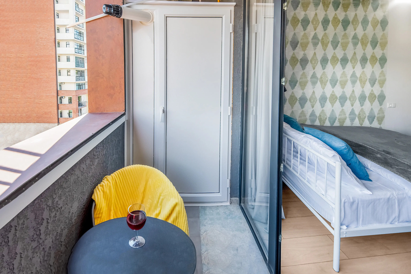 Апартаменты HB apartments University I