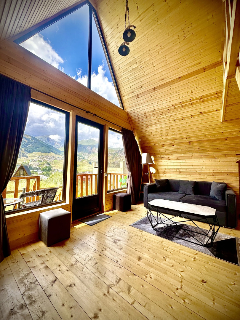 Апартаменты Hillside Kazbegi