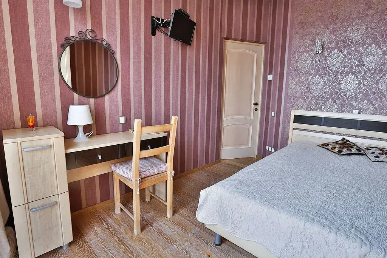 Апартаменты Романовские с видом на горы в Красной поляне