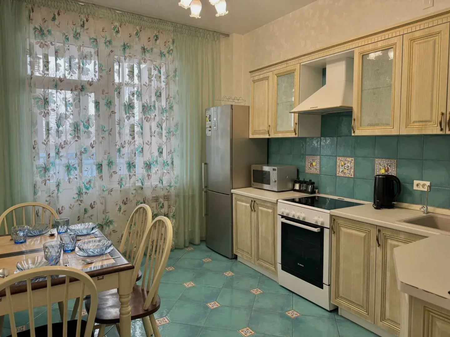 Апартаменты Аврора Октябрьская 24