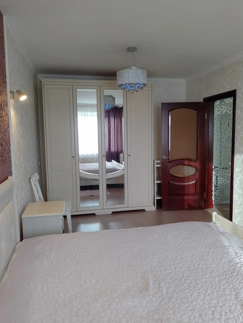 Квартира Притомский Классик, 2-комнатные апартаменты напротив Кассационного суда, рядом с Кузбасс-Арена