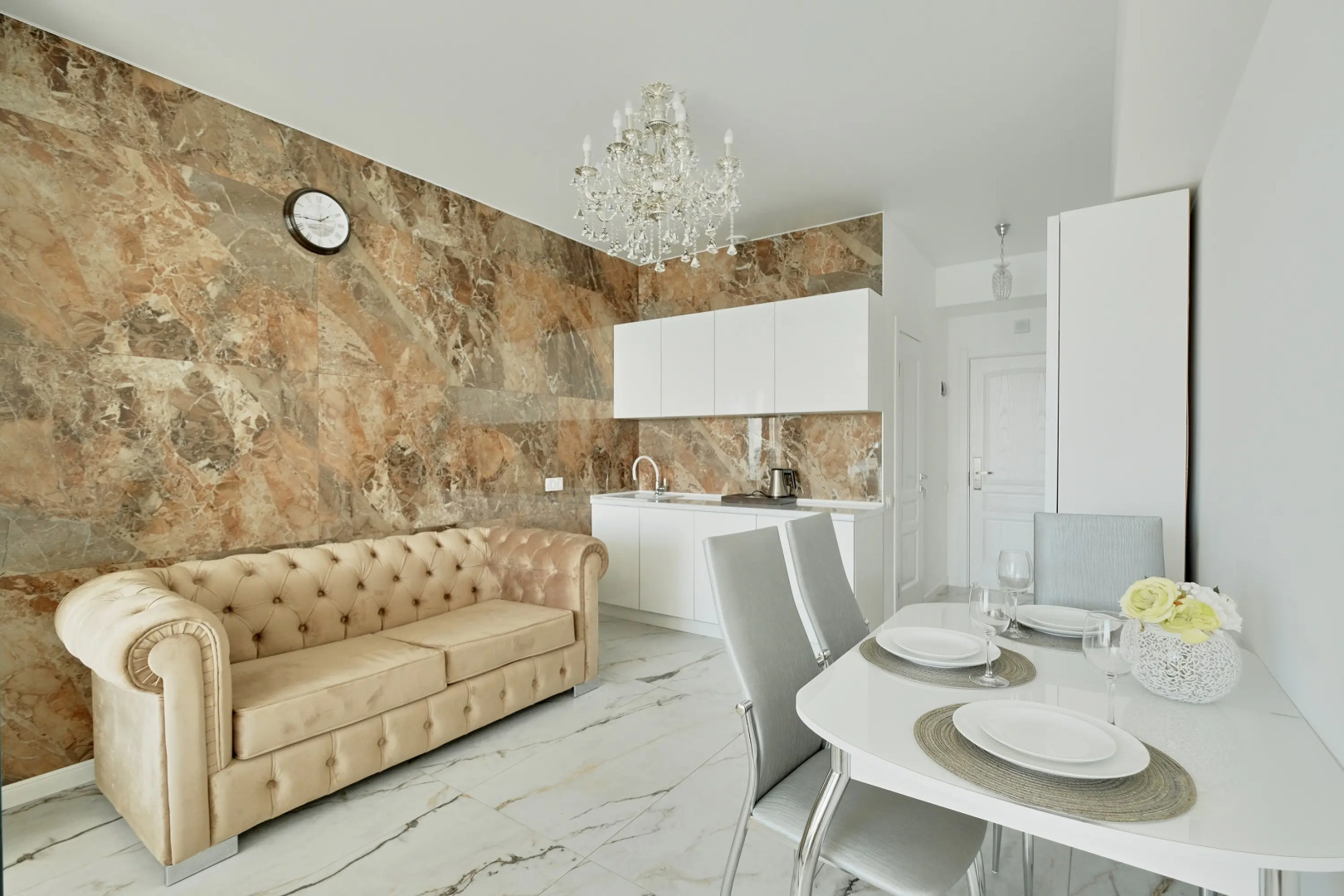 Отель Серенити Премиум