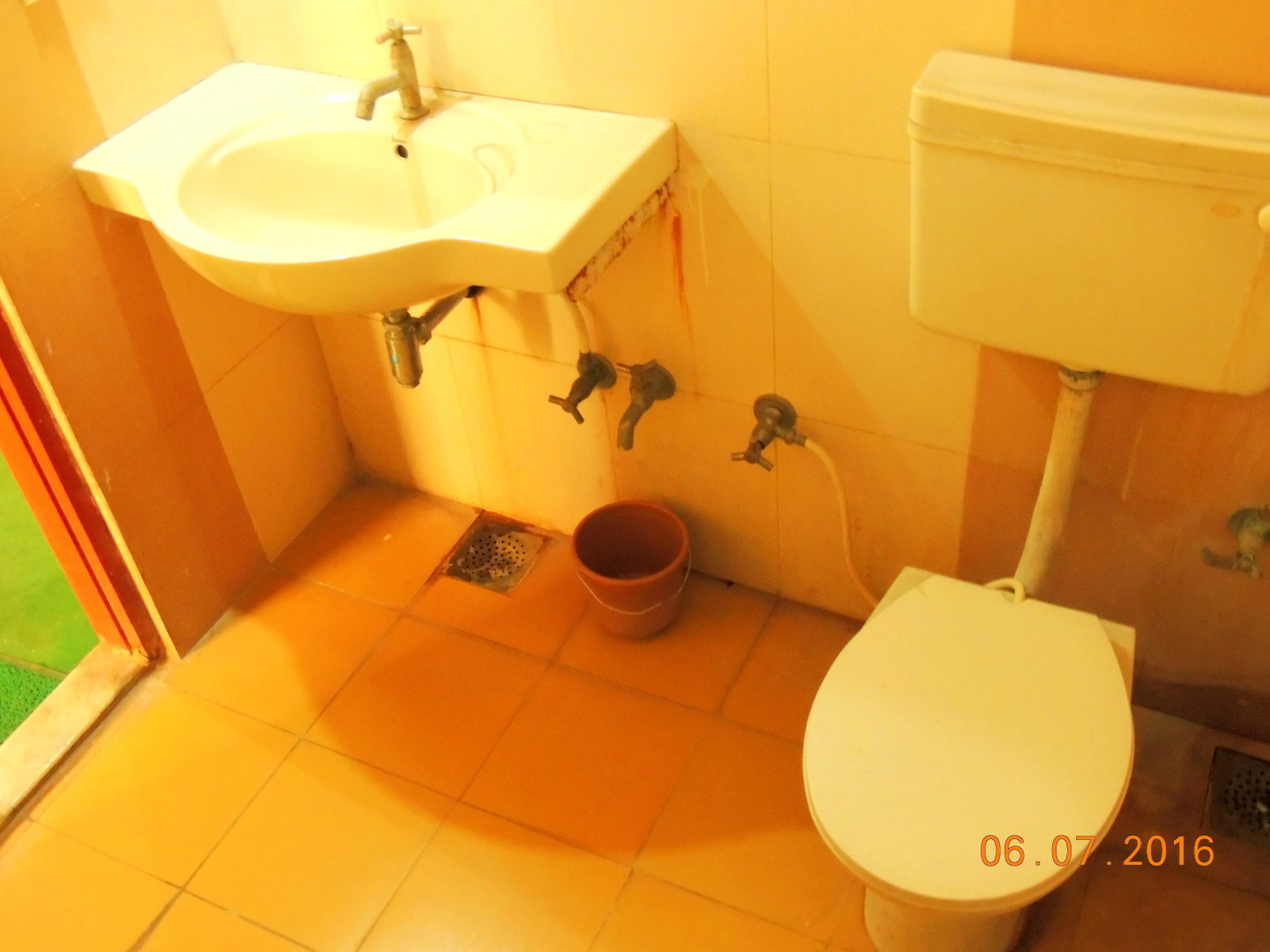 Отель Green Park by Sky Stays