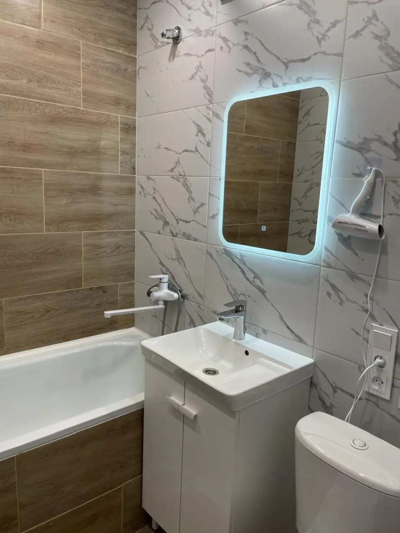 Квартира Уютная рядом с СФУ в Самом Центре Правого Берега