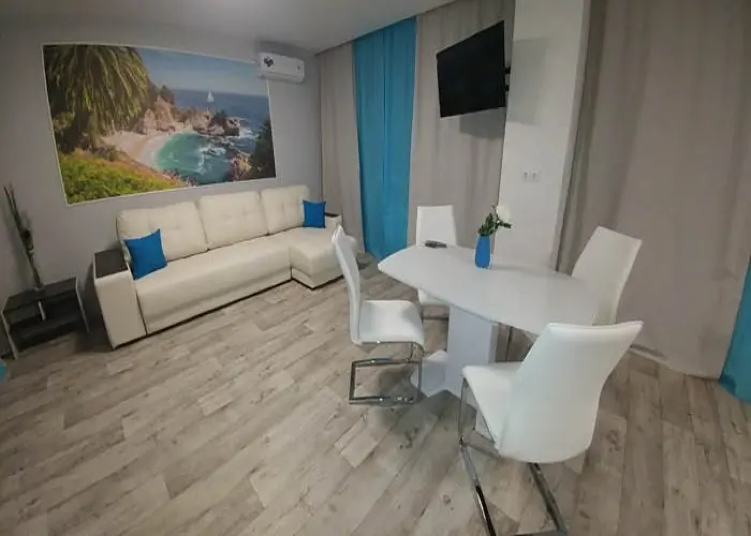 Апартаменты на Федерации 130 60044