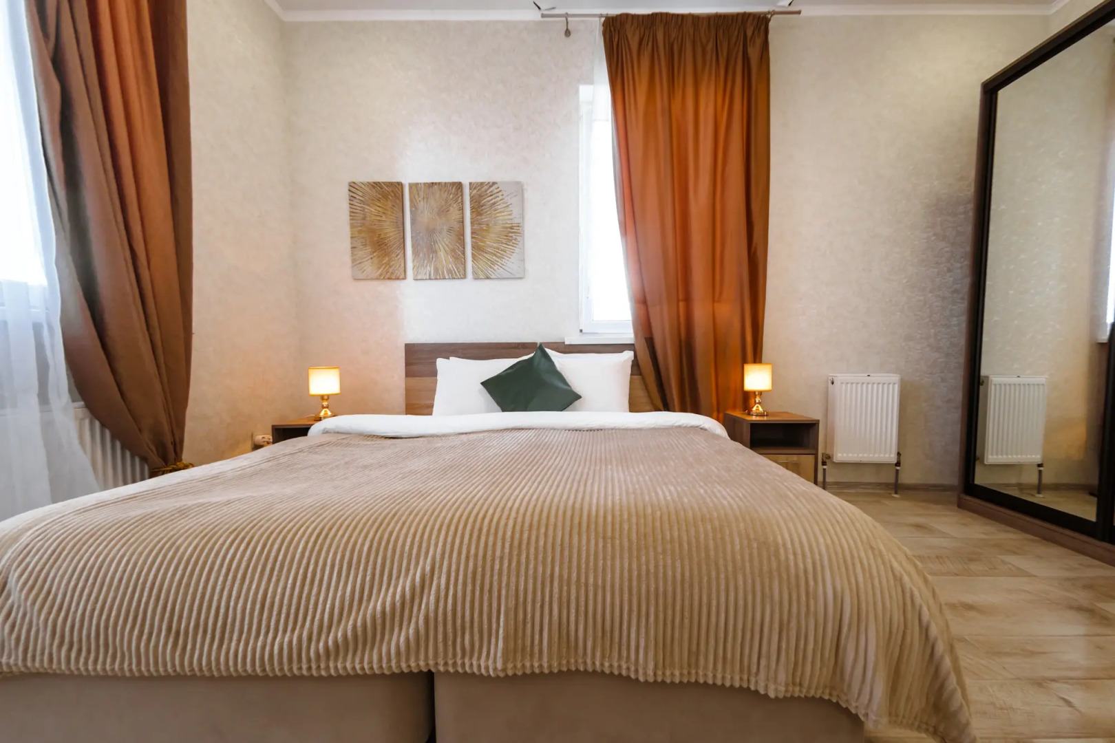 Апартаменты Владимирская 148/1