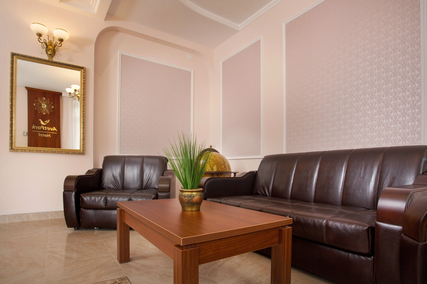 Отель Аветпарк