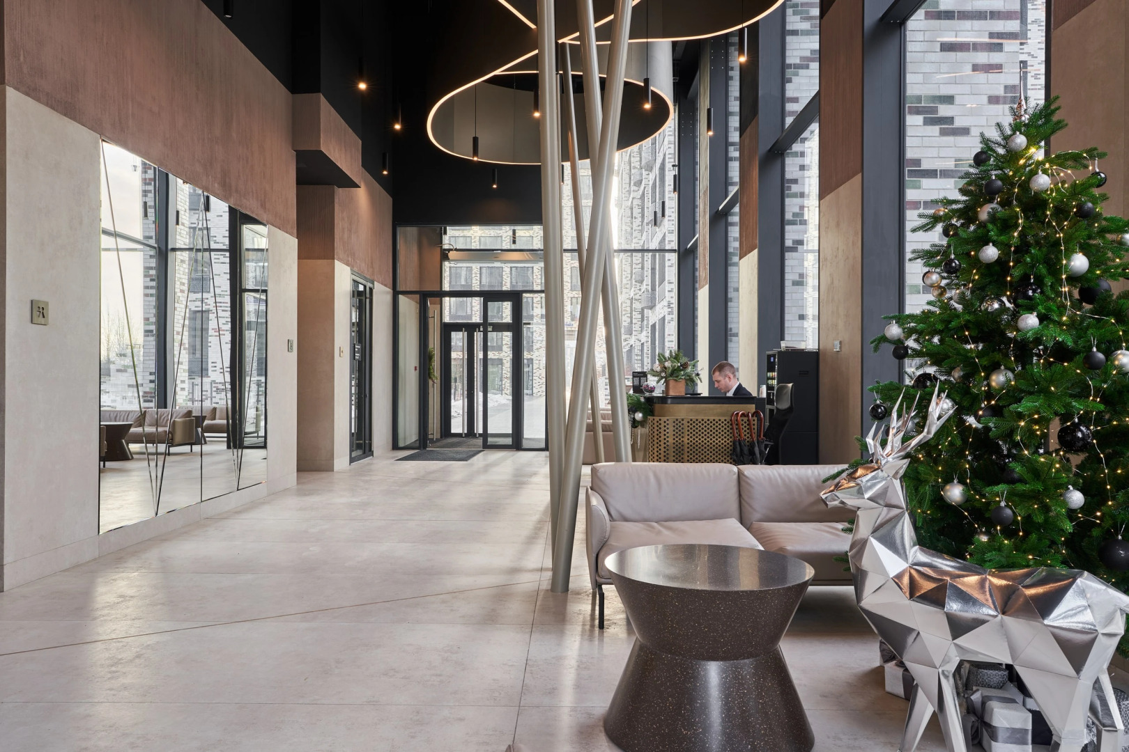 Апартаменты у Новоданиловской Набережной