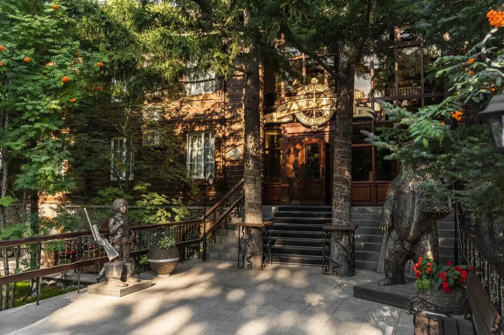 Отель Звезда