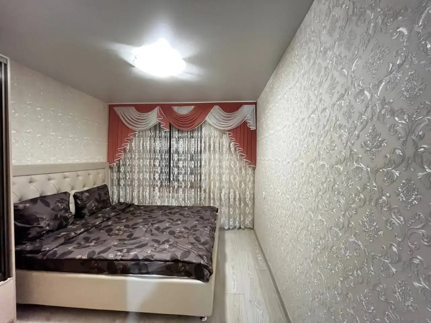 Квартира Трехкомнатная