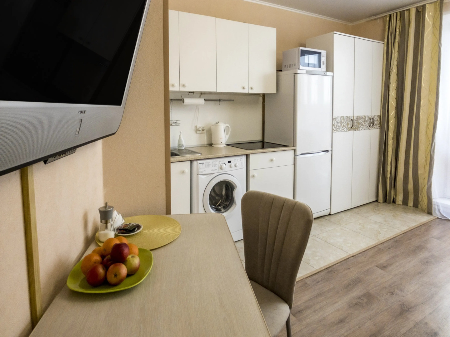 Квартира Уютная Студия в Академ Riverside