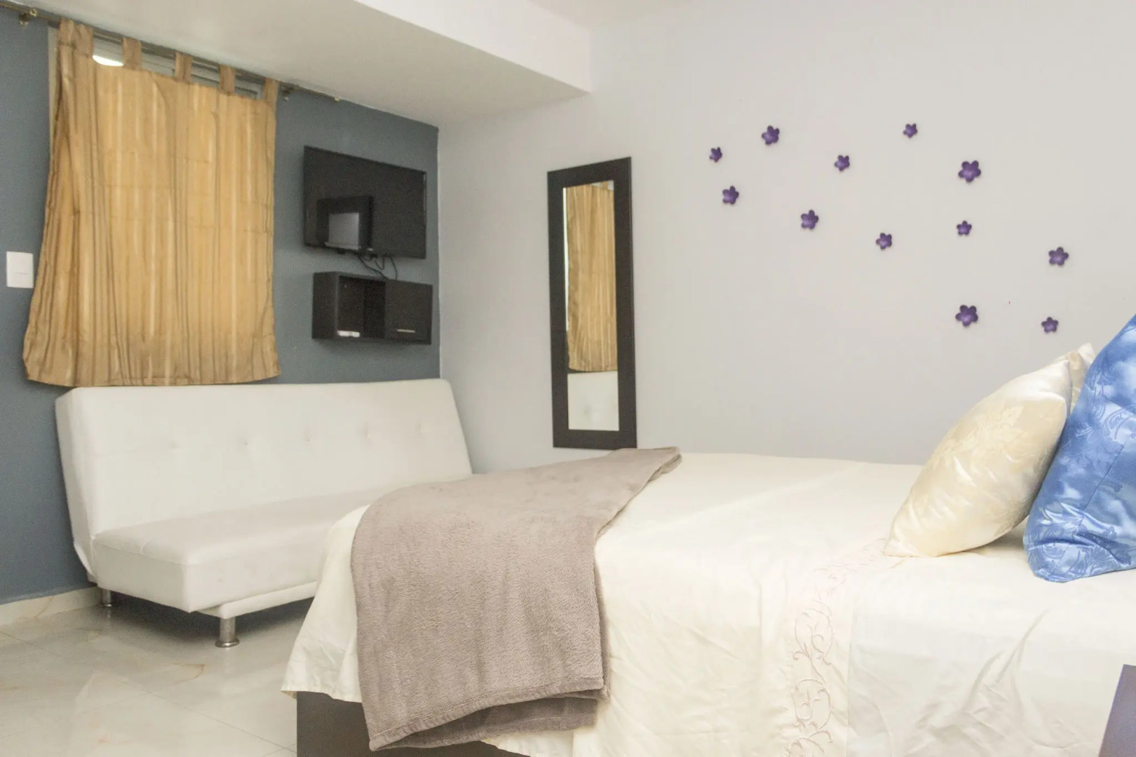 Апарт-Отель Aquamarina Suites