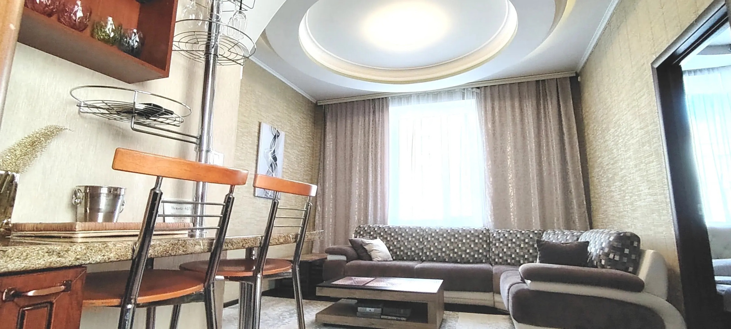 Квартира с двумя спальнями и большой гостиной в самом центре Минска