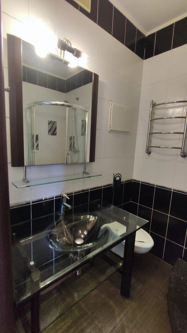 Квартира Возле Аэропорта