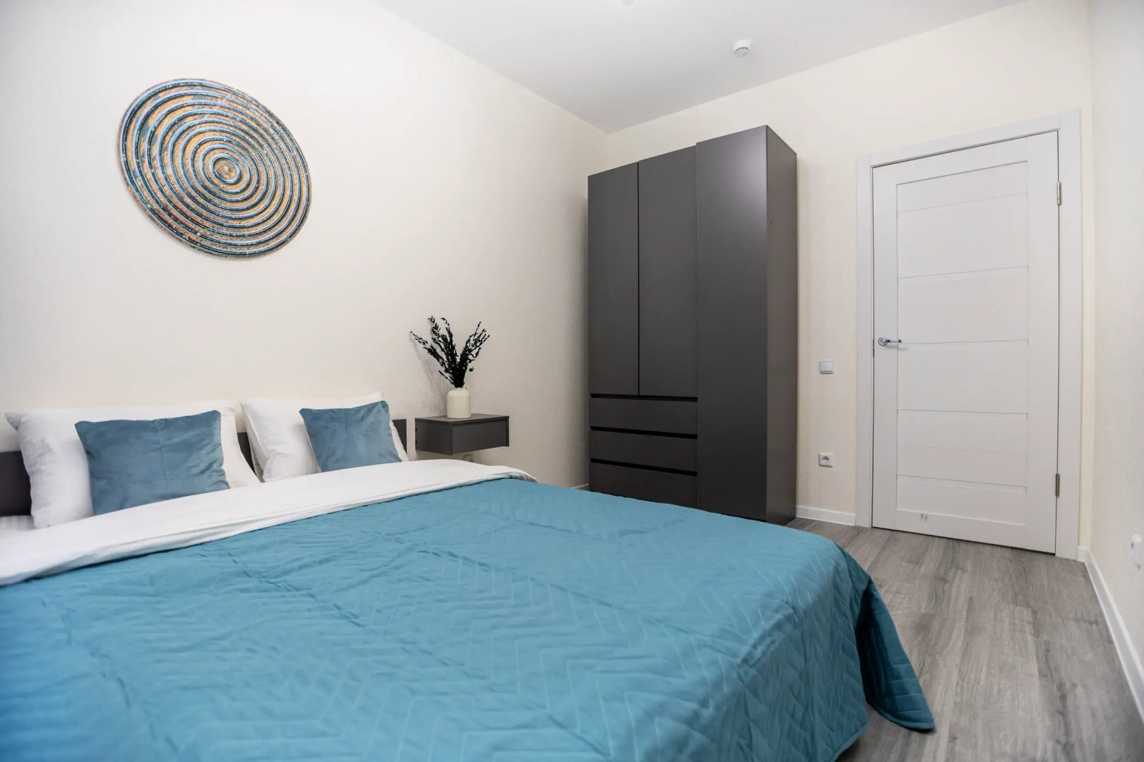 Квартира Стильная евродвушка Бугры