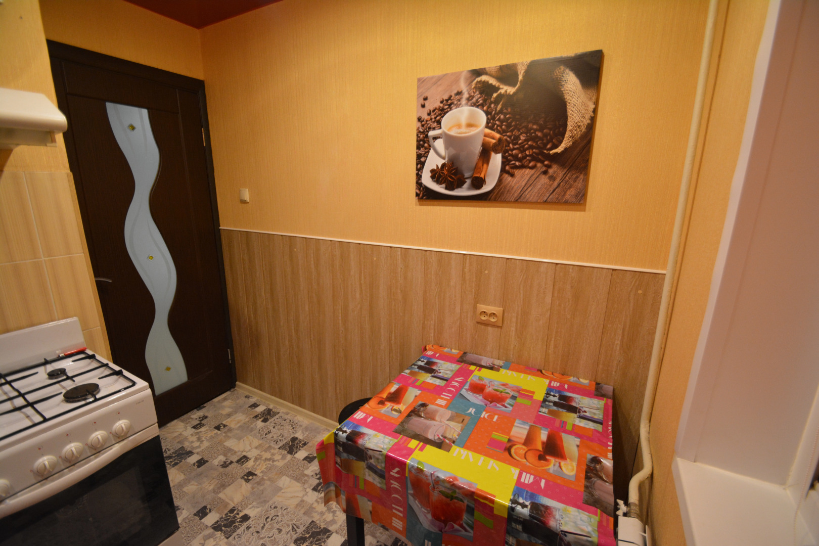 Апартаменты на улице Бредова 3