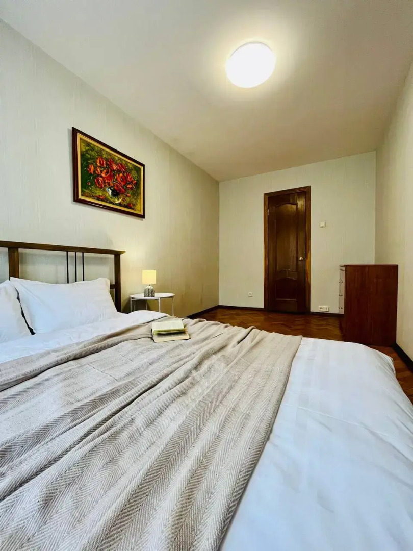 Квартира Уютная 3-x комнaтнaя у мeтрo Aкадемическая