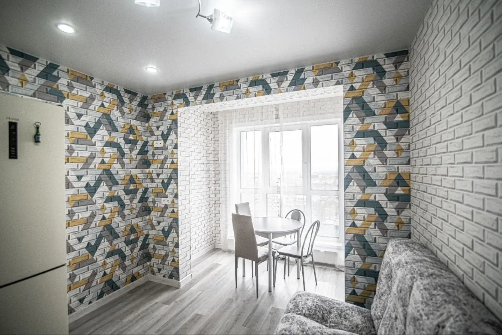 Квартира по улице Поповича 11