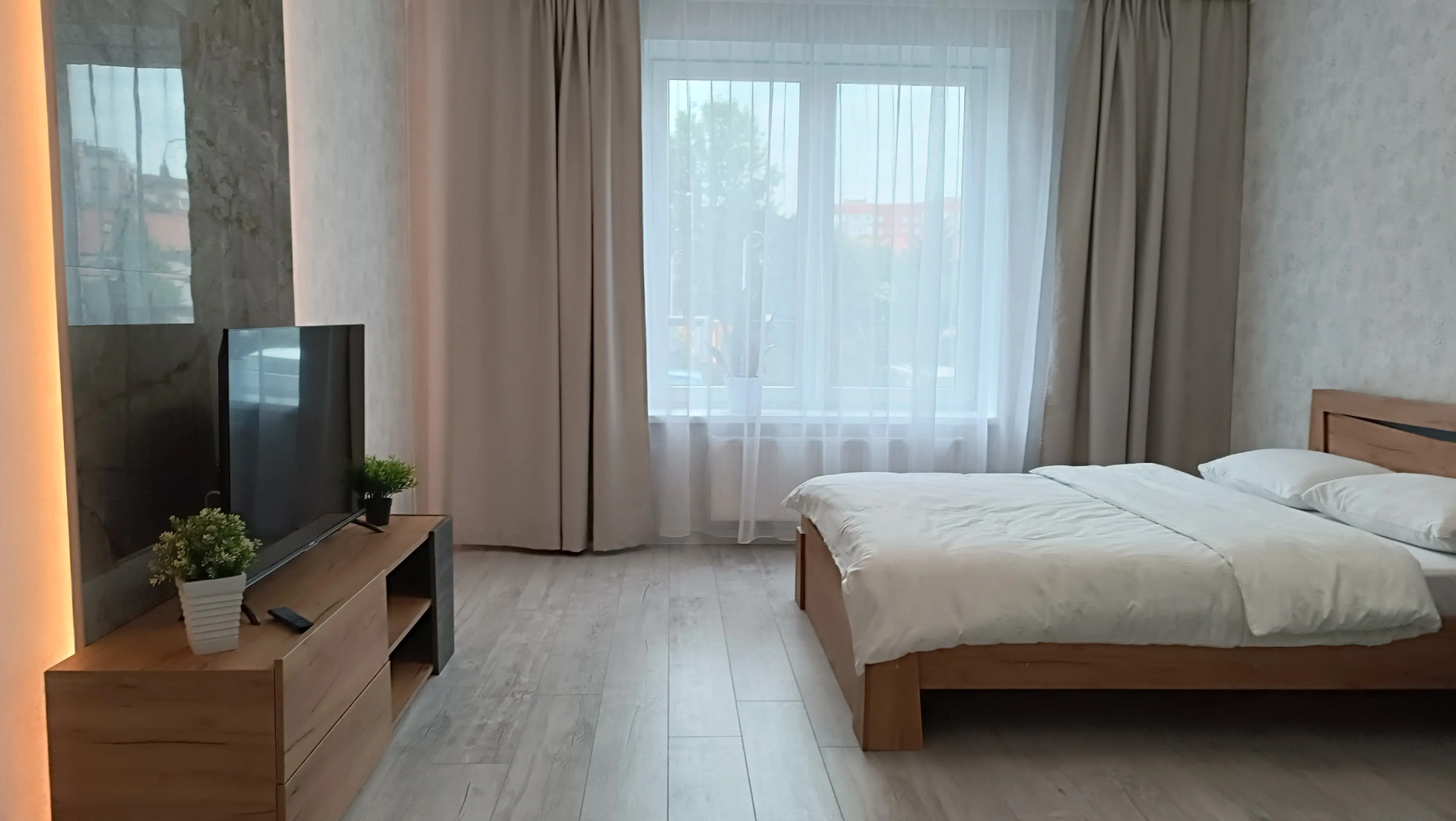 Квартира Двухкомнатная квартира возле Бфу Канта