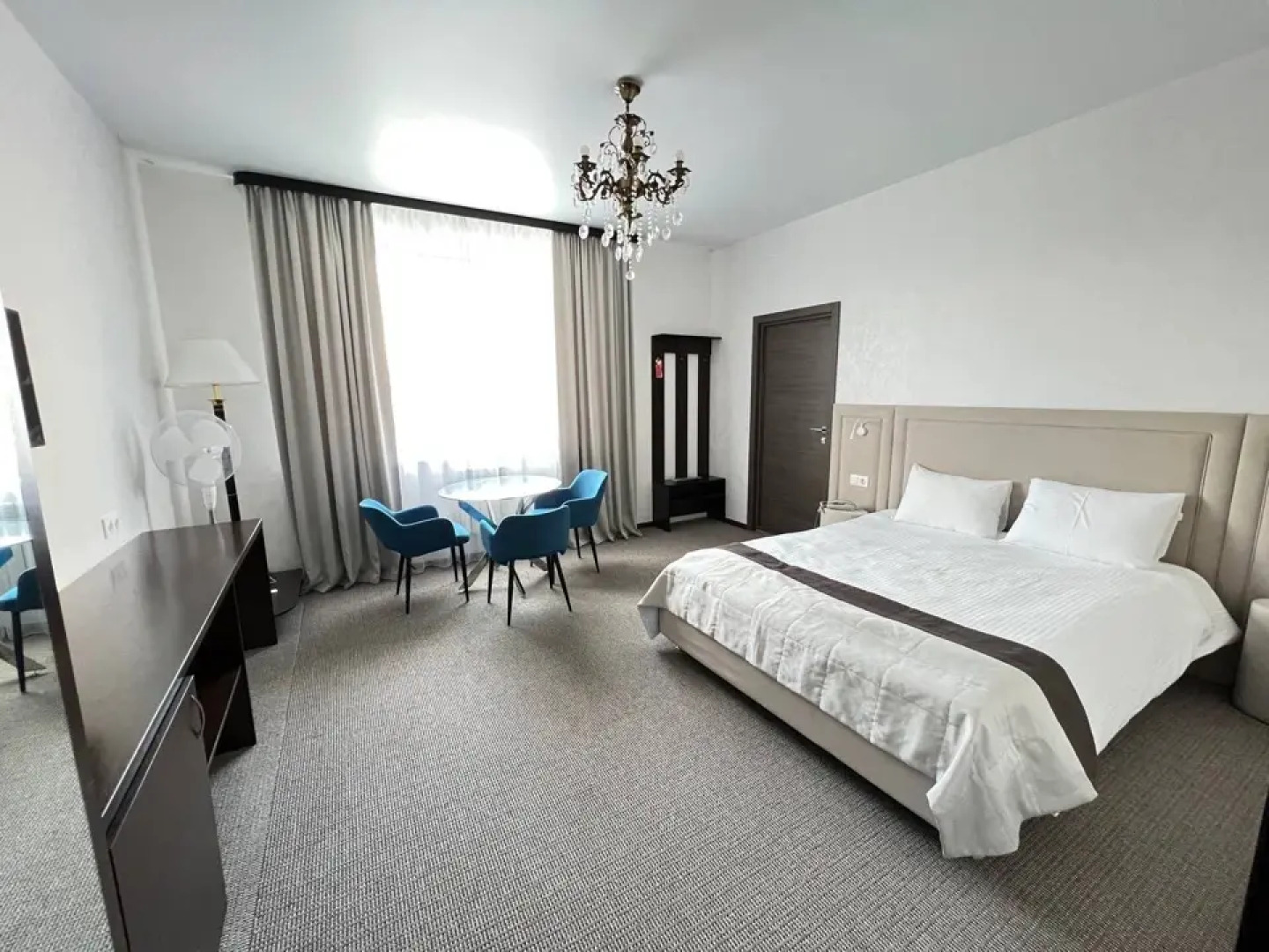 Отель Гостиничный комплекс Аквилон