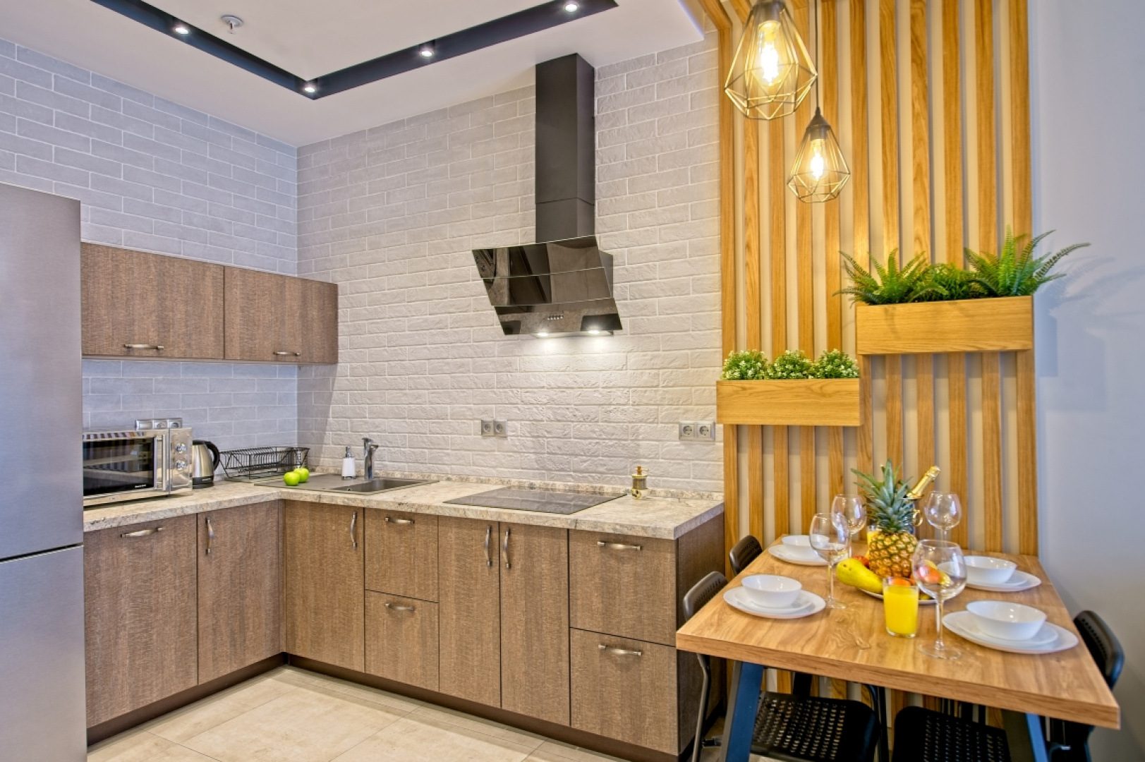 Апартаменты с Балконом Elite Apartments