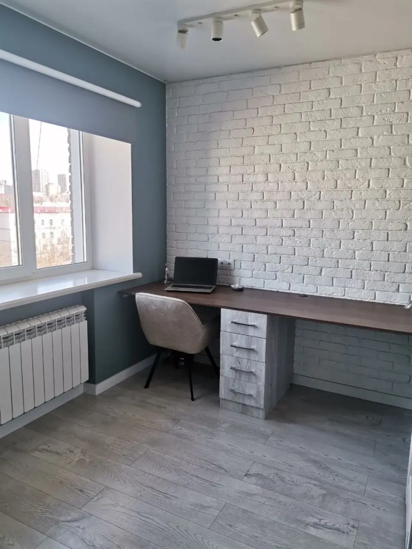 Апартаменты Трехкомнатные на площади Ленина