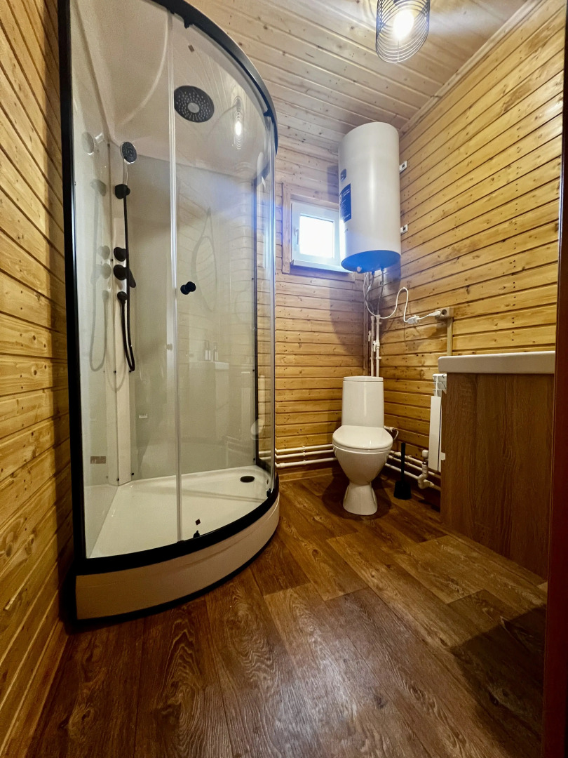 Шале Tanhum House