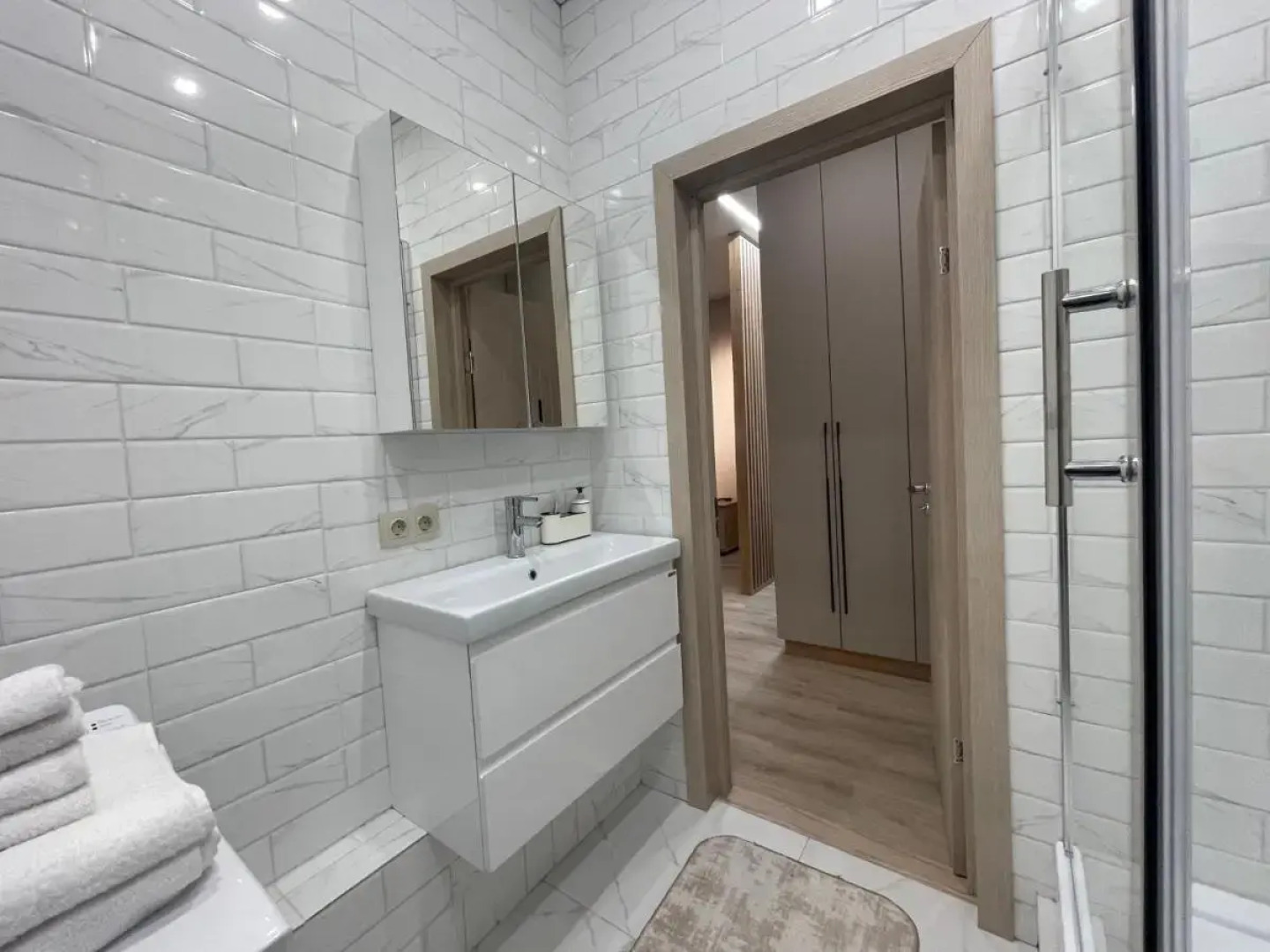 Апарт-отель Seven City