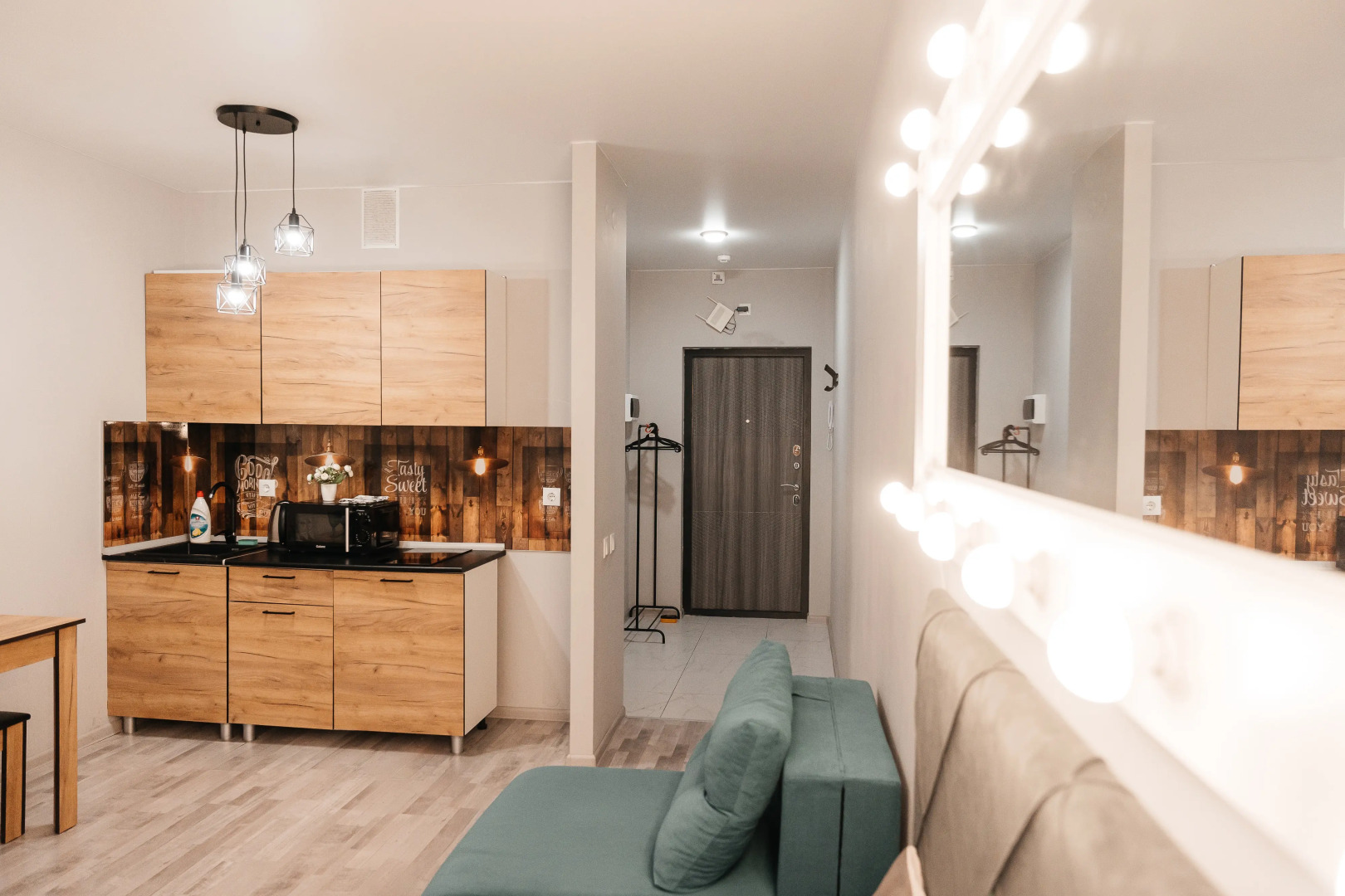 Квартира Стильная студия в ЖК Руна Парк рядом с Балатовским парком