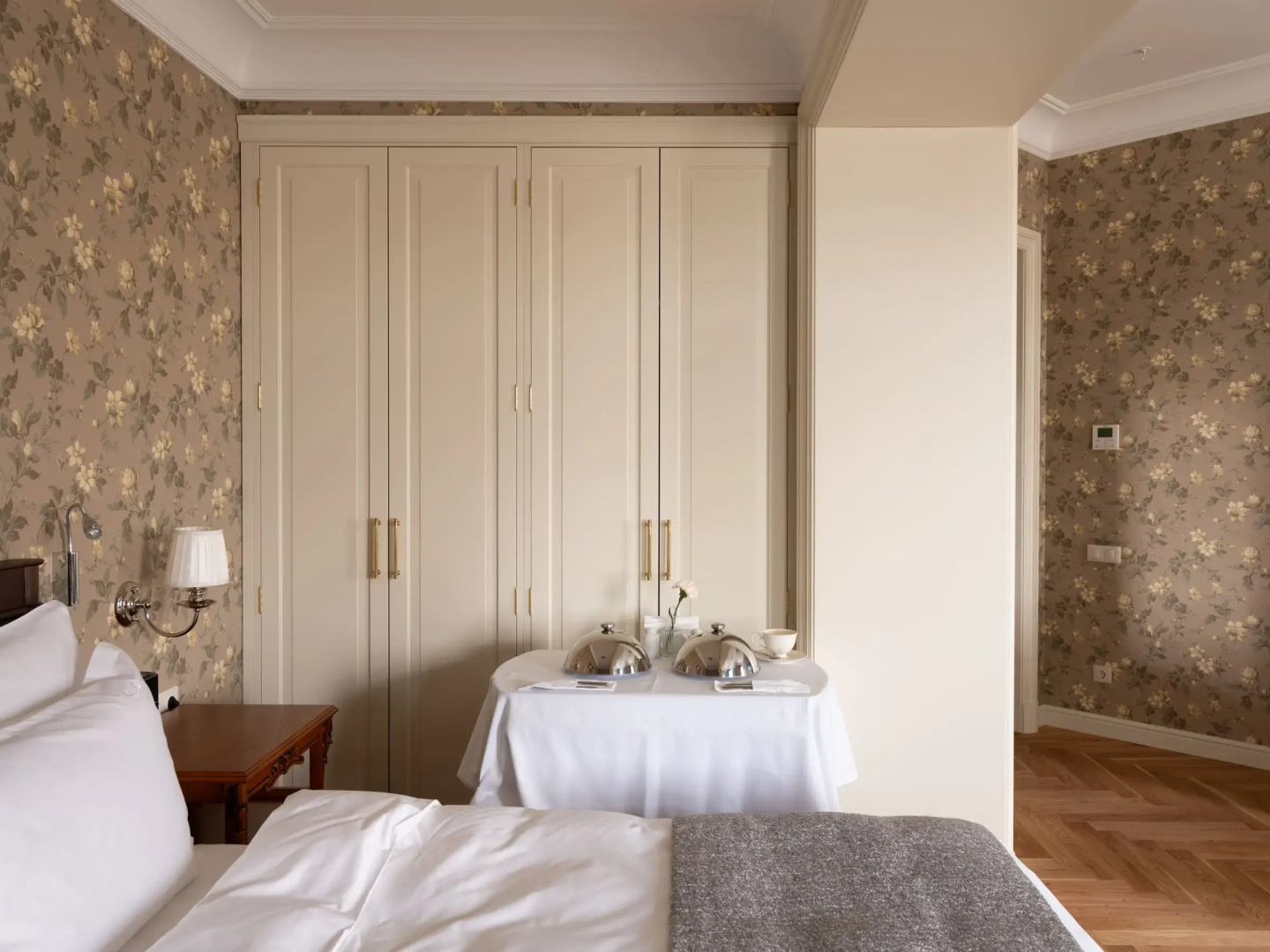 Отель RODINA Grand Hotel & SPA Irkutsk 5*