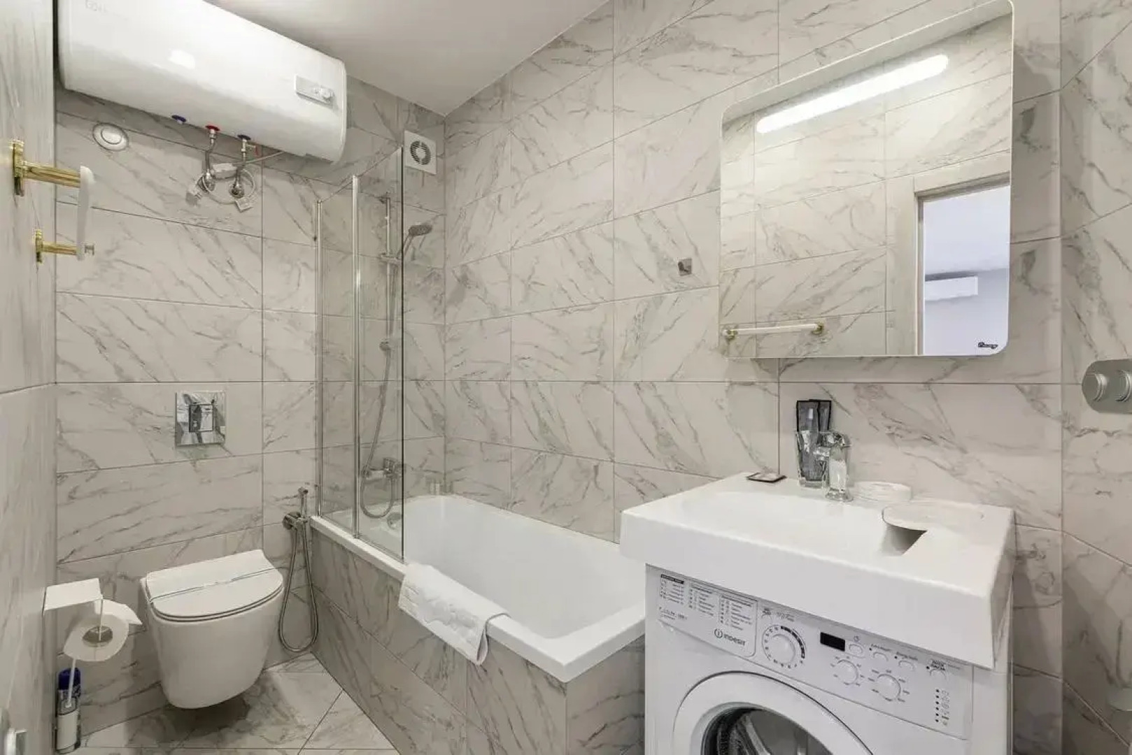 Апартаменты Дизайнерская Студия Паула с видом на парк Челюскинцев