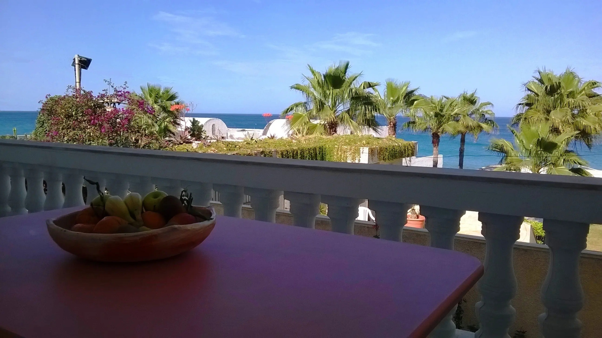 Вилла Азаиза