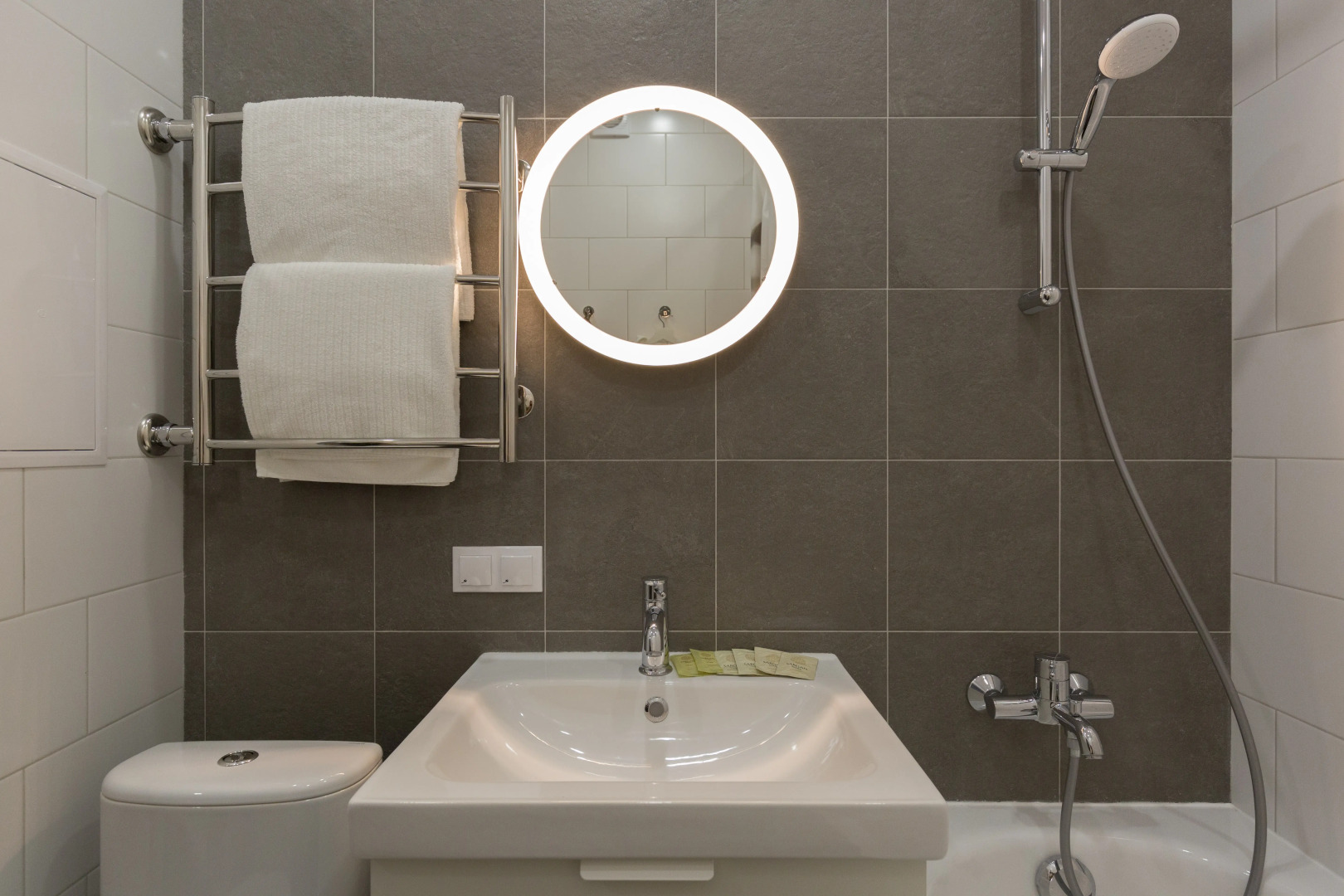 Апартаменты Азбука на Коммунистической  98/1