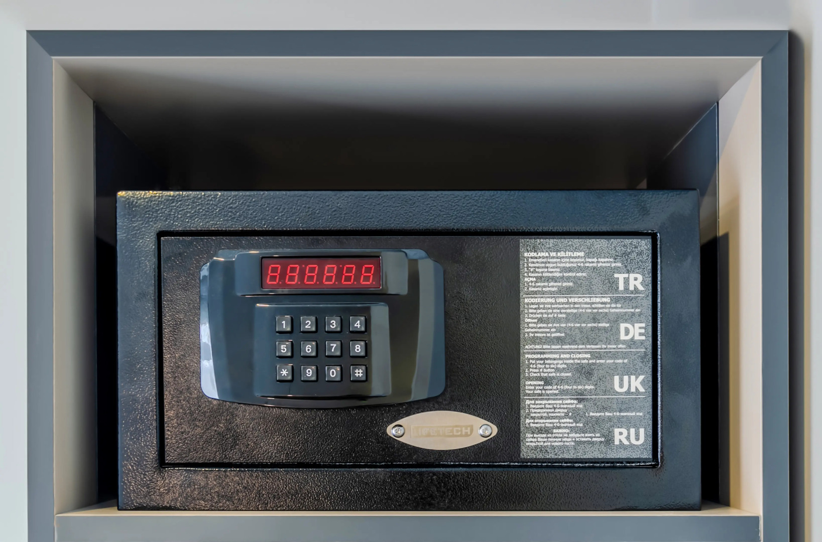 Отель Solin Airport Hotel