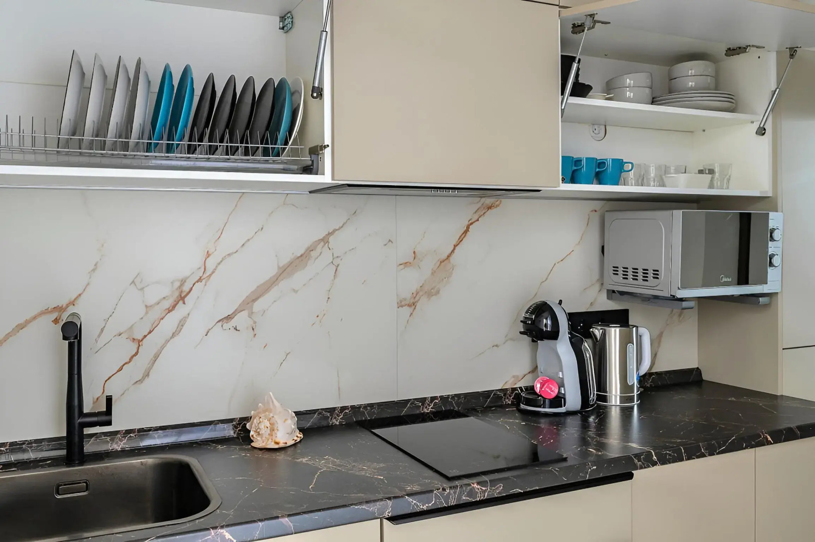 Апартаменты на Черноморской