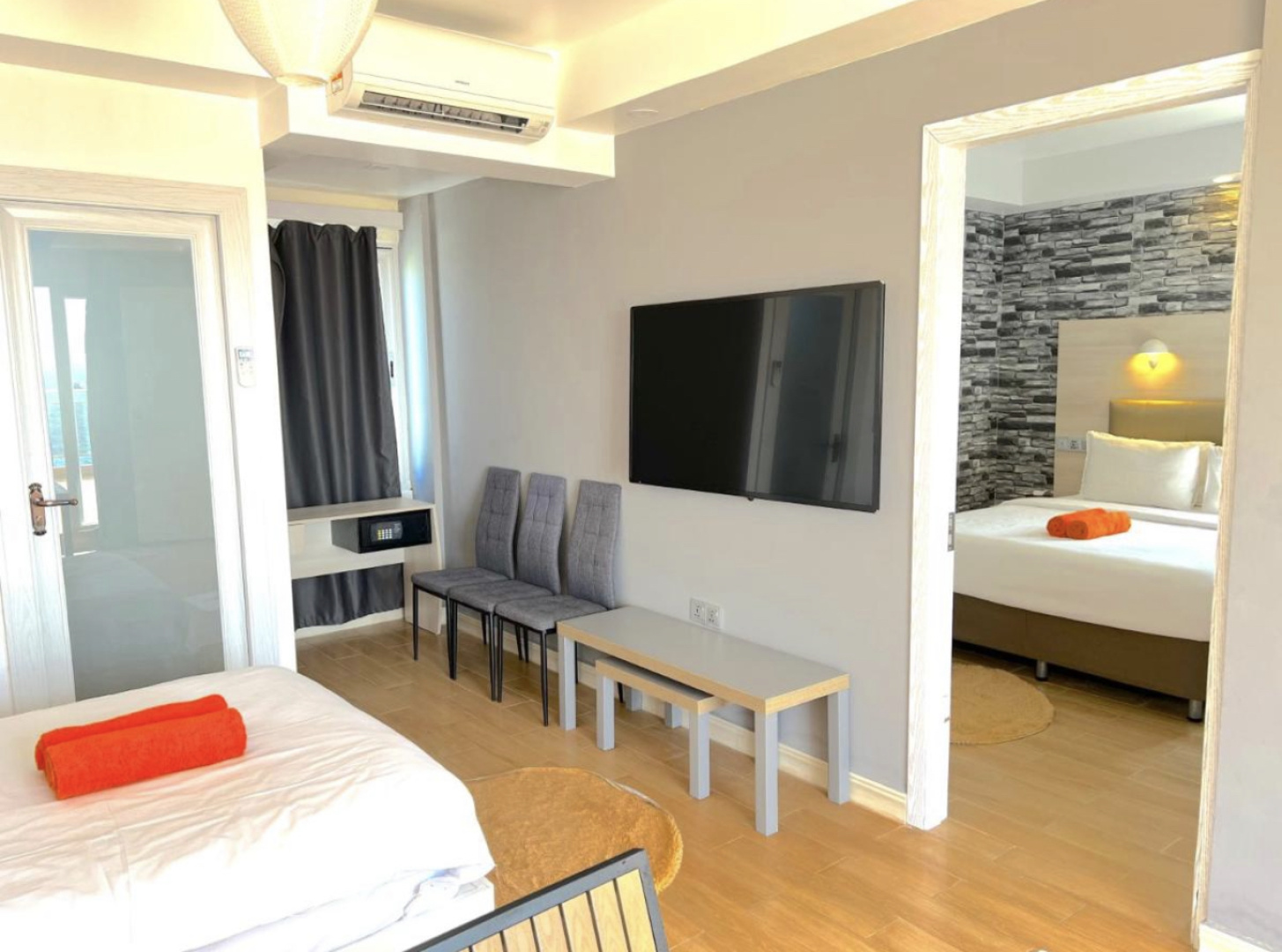 Отель Bed&Breakfast iCom Marina Seaview