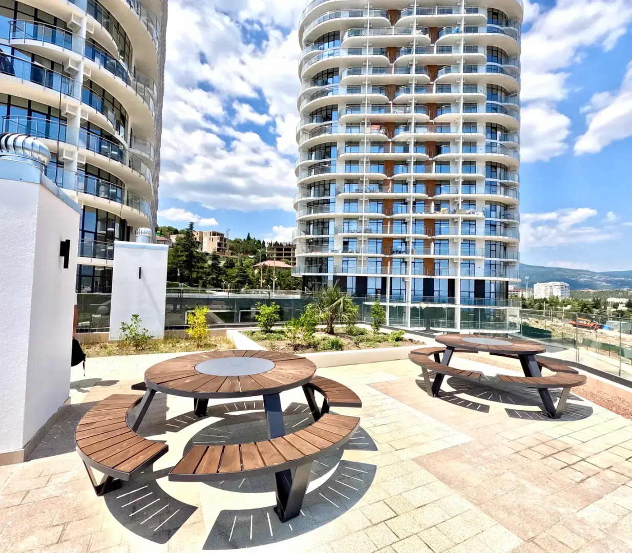 Апартаменты LS-Hi-Tech Emotion с видом на море со 2 этажа