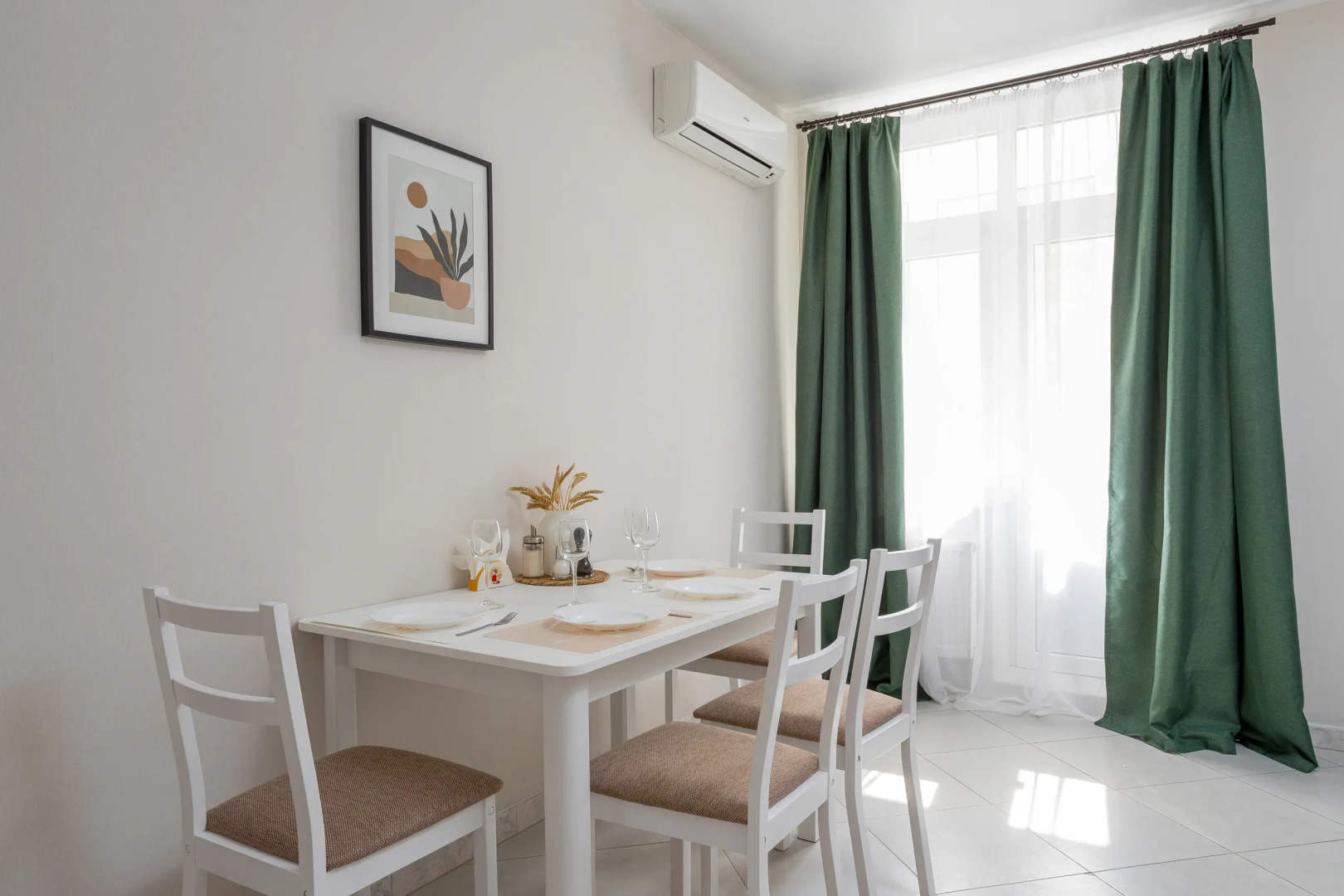 Апартаменты LikeHome  Карамель с видом на стадион Краснодар и парк Галицкого