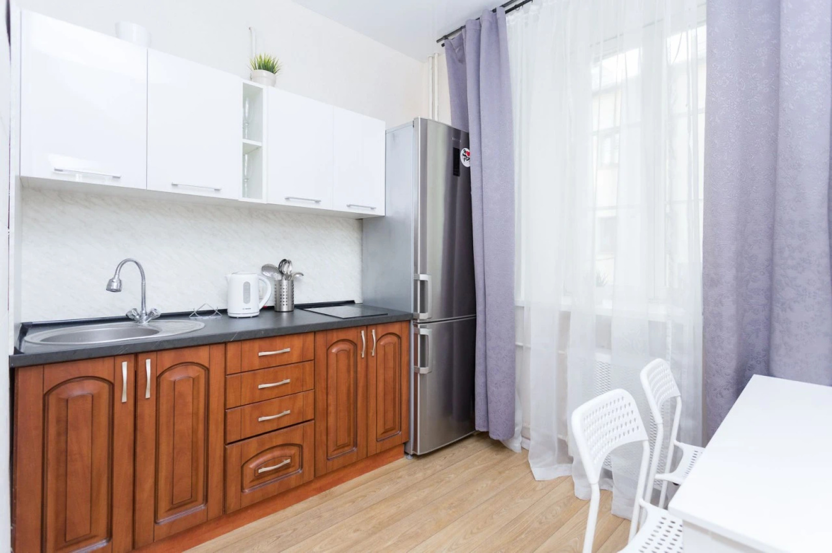 Апартаменты 3х комнатные Карла Маркса 21 Центр