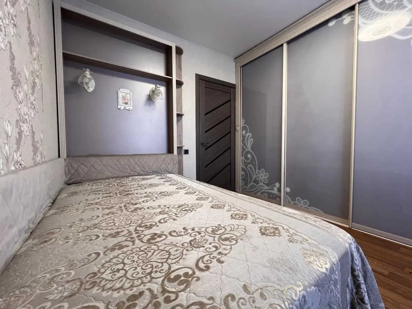 Квартира Двухкомнатная в Центре Ноябрьска