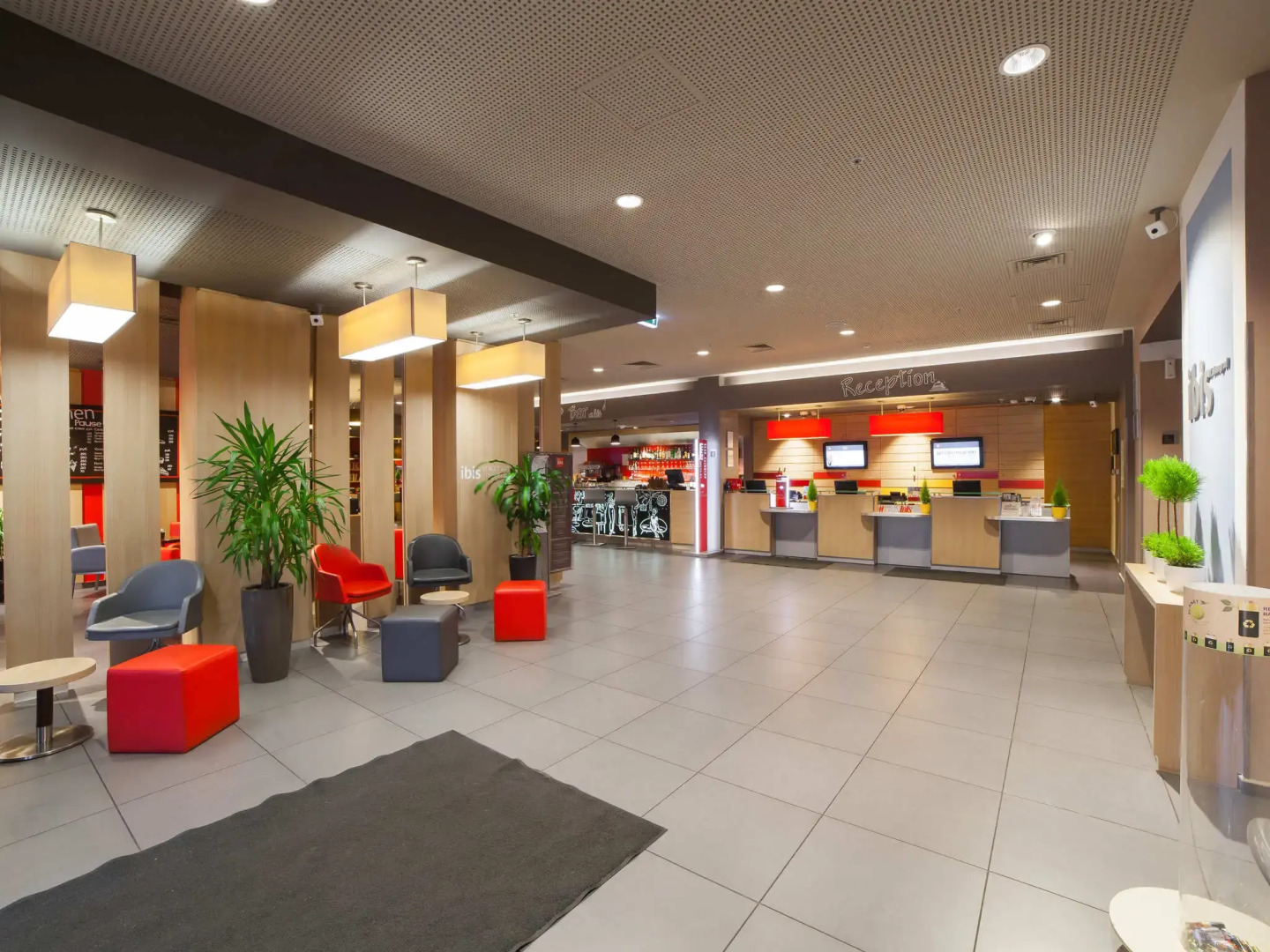 Отель Ibis Калининград Центр