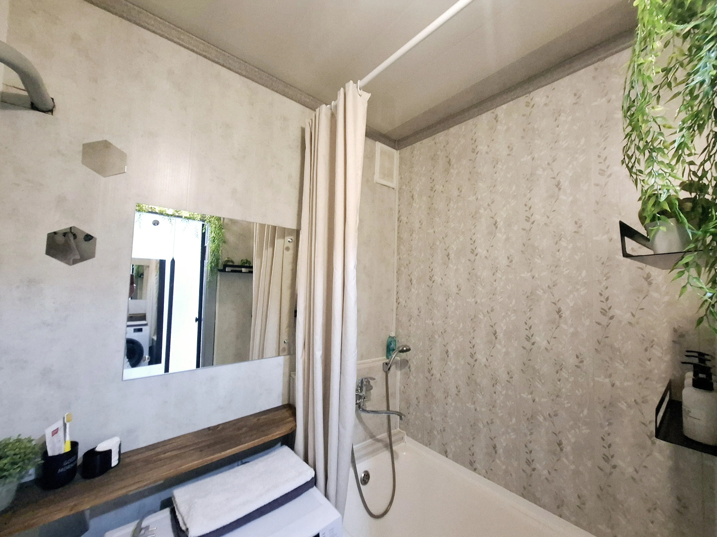 Квартира Уютная студия в Кировском