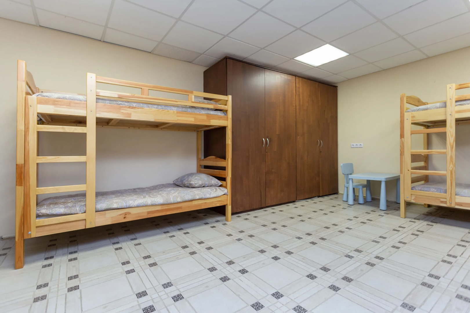 Хостел МОНРО