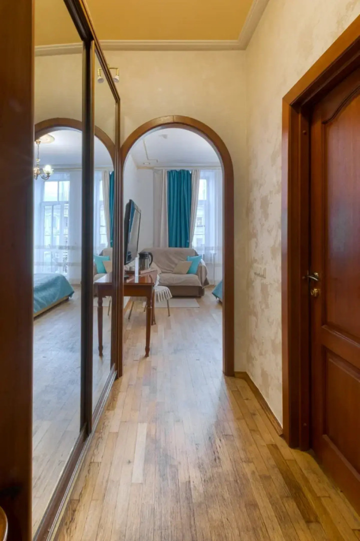 Мини-отель Nevskiy 98