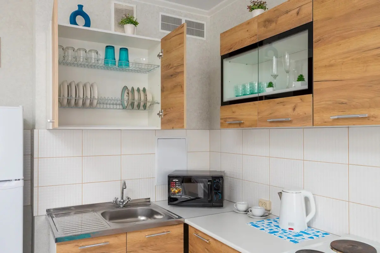 Апартаменты Уютная Квартира на Аверкиева 21